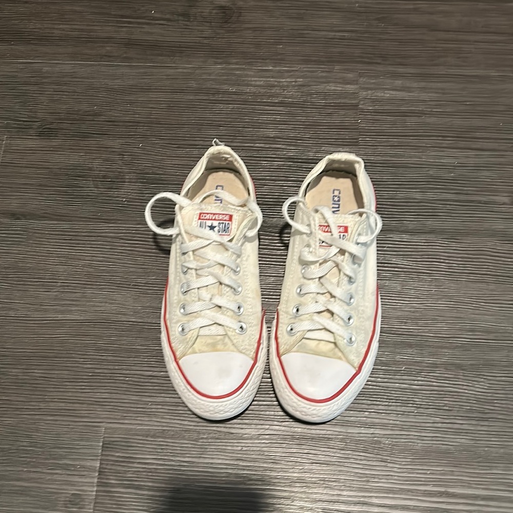 Converse Low Top